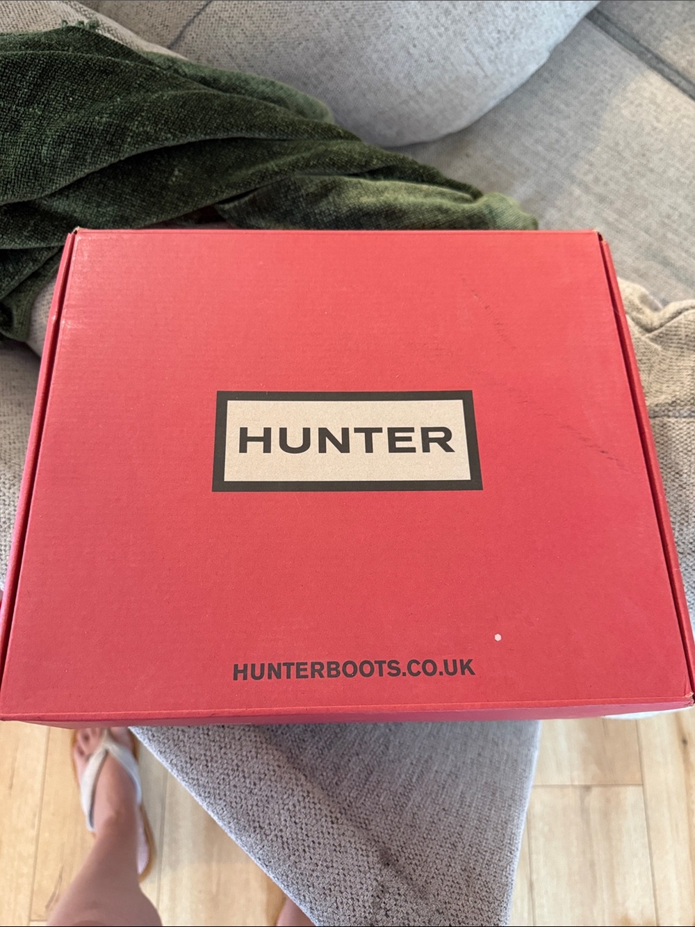 Hunter Kids Matte Forest Green Chelsea Rain Boots - Picture 3 of 4